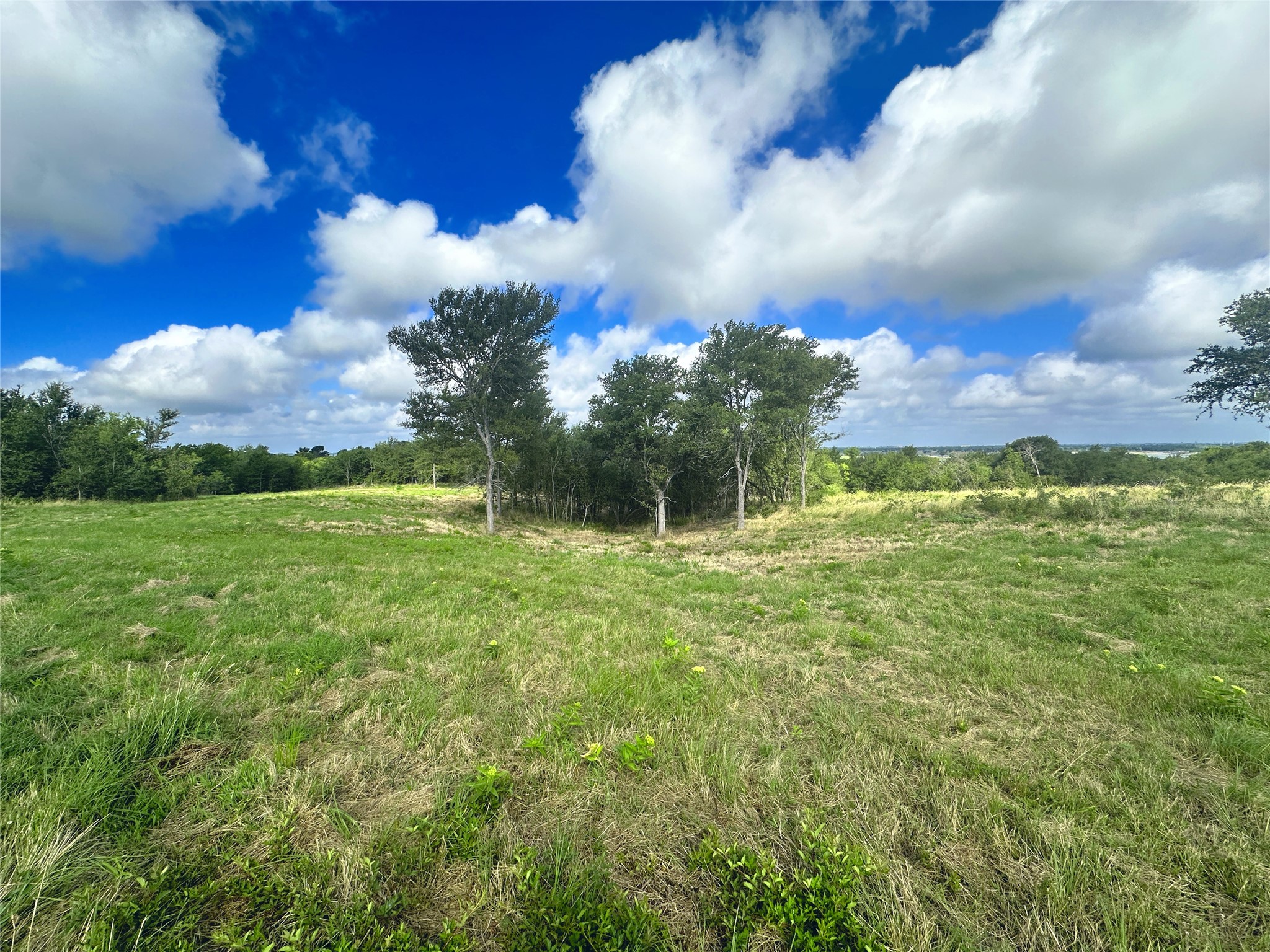 Lot 62 & Bs #20 Sunset Court Corsicana TX 75109