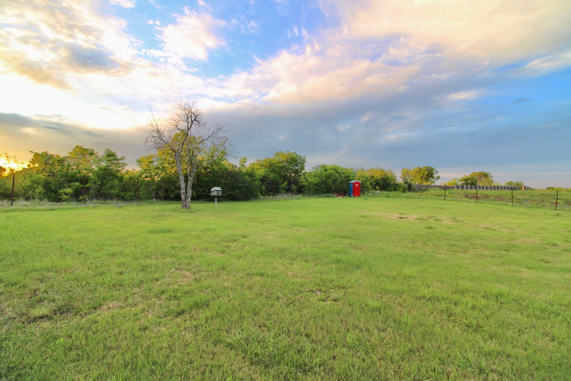 315 S Army Avenue Dallas TX 75211