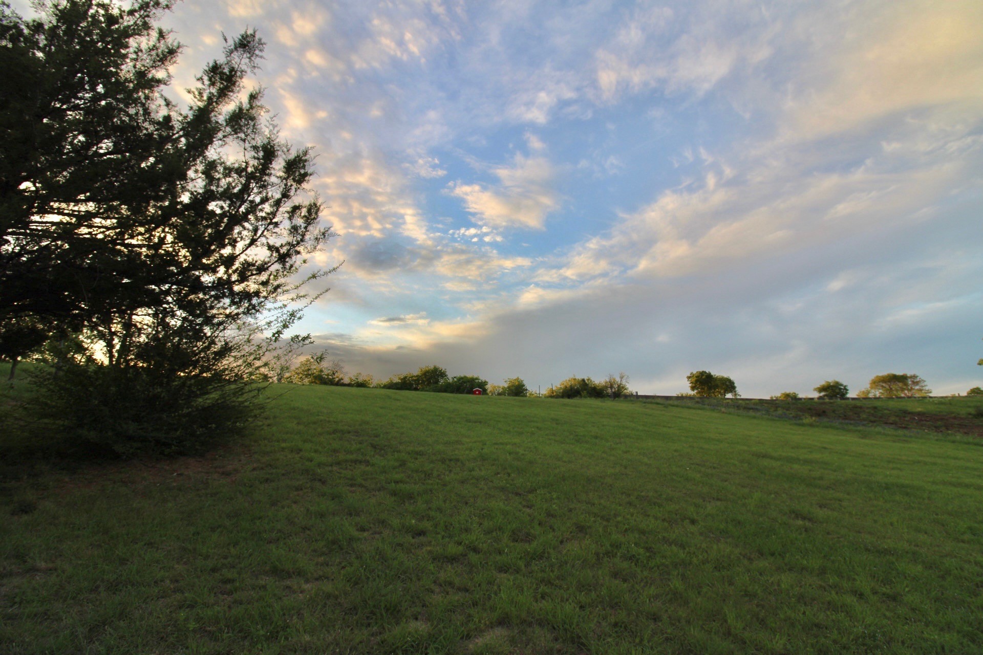 315 S Army Avenue Dallas TX 75211
