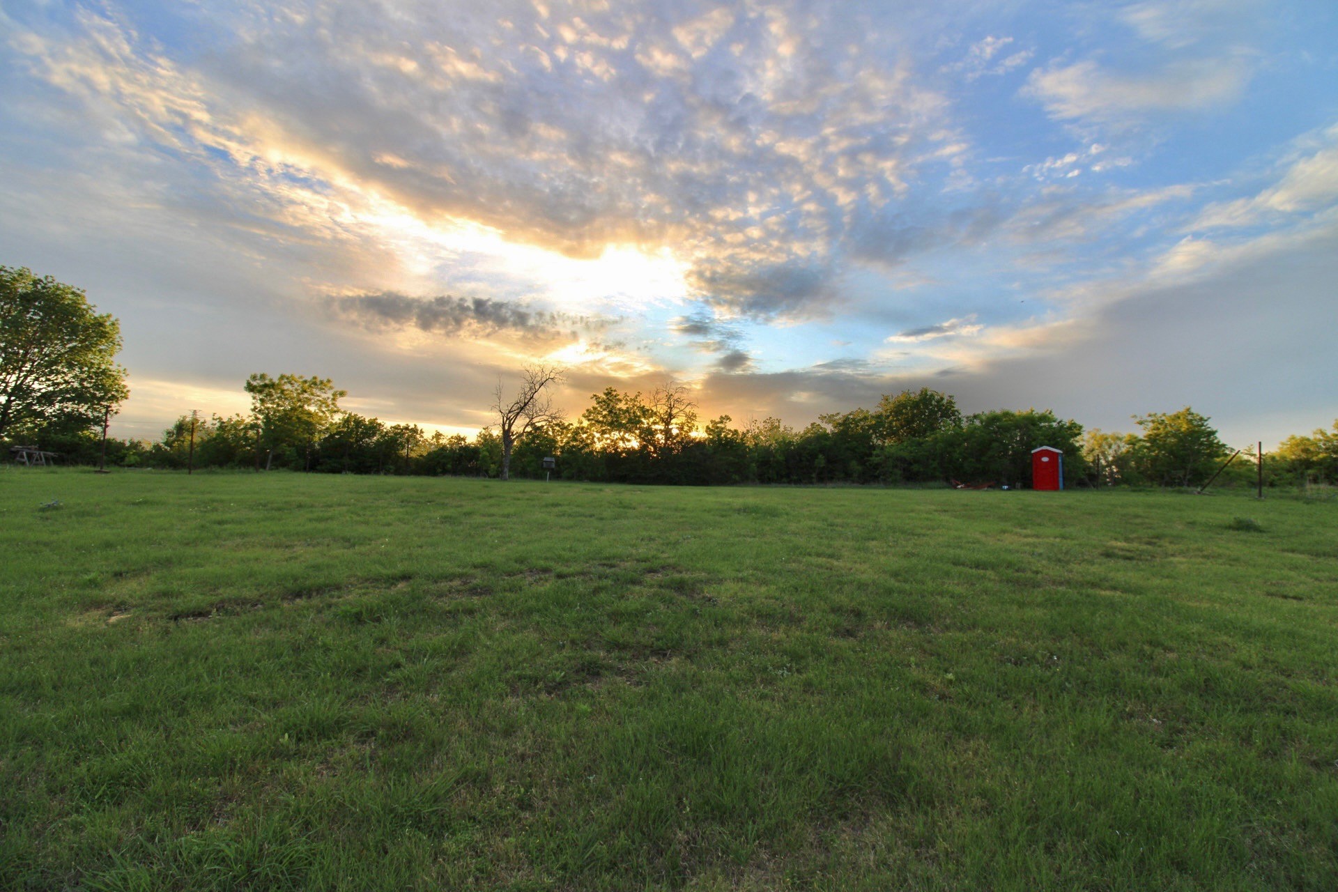 315 S Army Avenue Dallas TX 75211