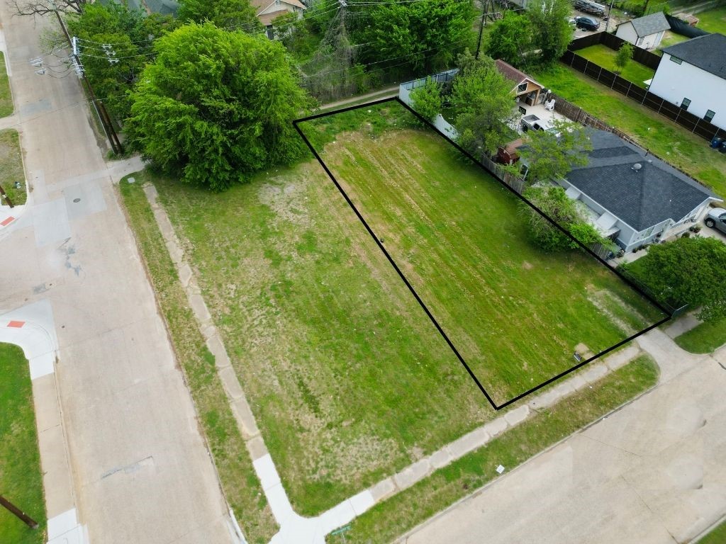 3404 Edgewood Street Dallas TX 75215