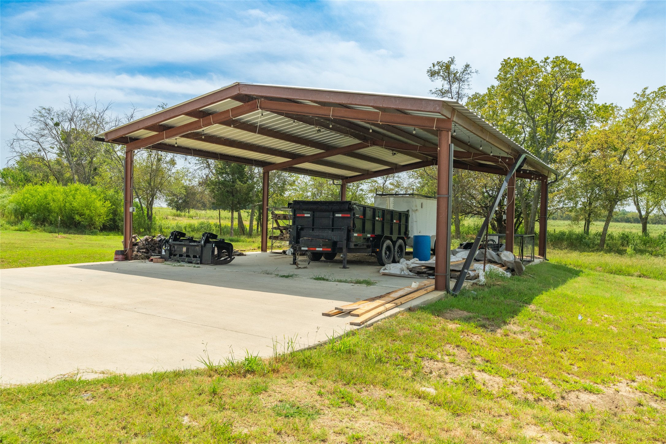 1987 Farm Road 900 N Saltillo TX 75478