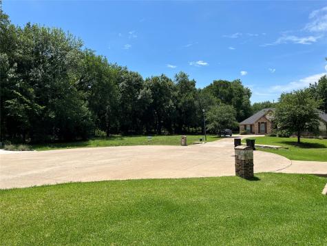 1004 Royal Lytham Court Grand Prairie TX 75104