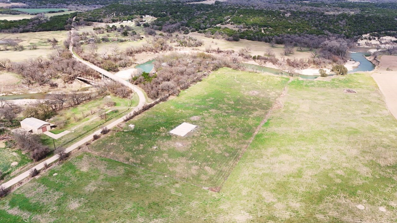 220 County Road 3310 Valley Mills TX 76689