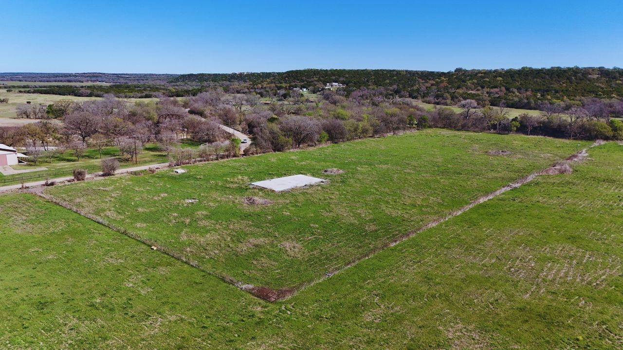 220 County Road 3310 Valley Mills TX 76689