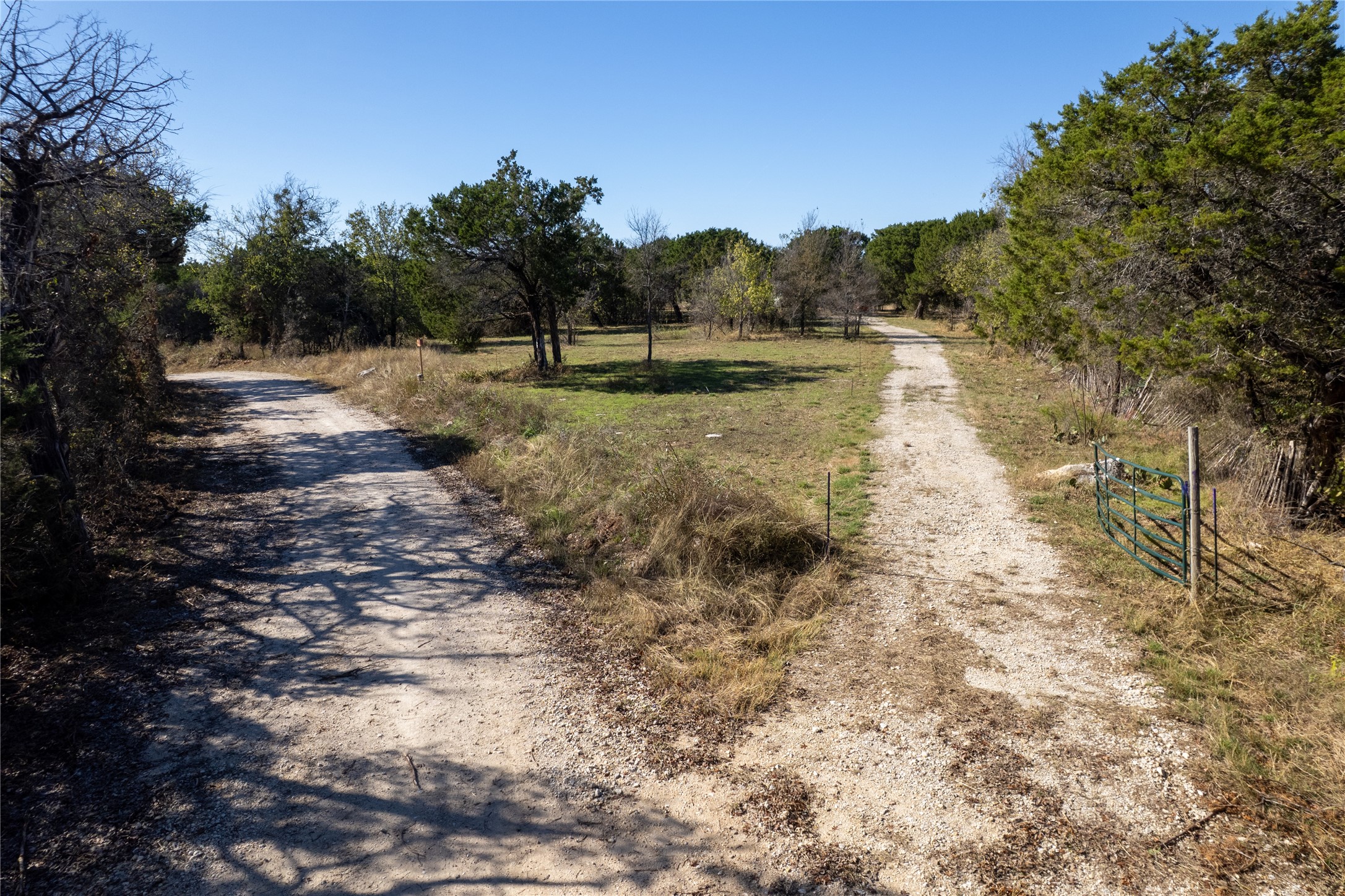 17574 Meador Grove Road Moody TX 76557