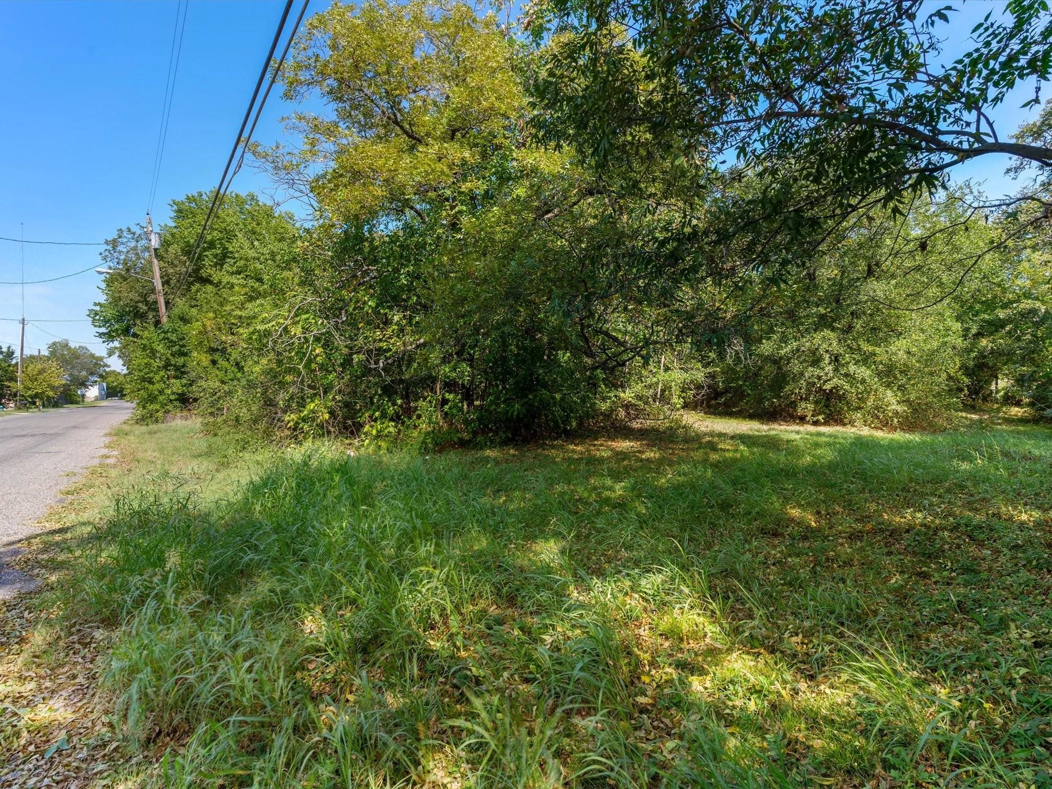 1013 N Branch Street Sherman TX 75090