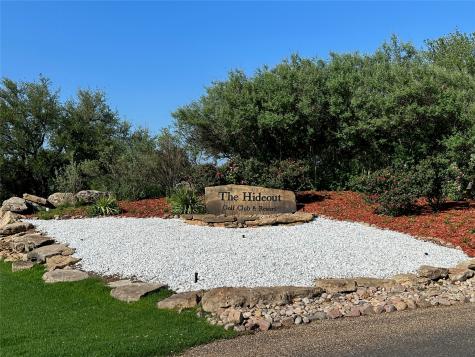 863 Pitchpole Circle Brownwood TX 76801