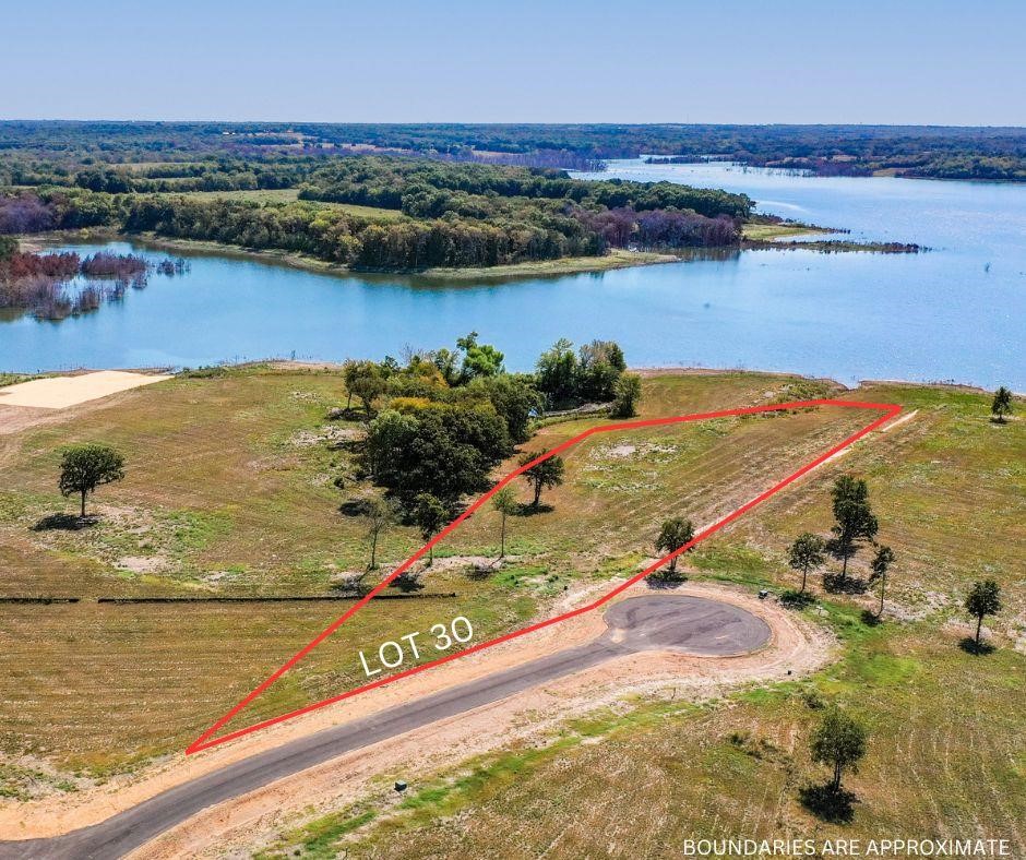 371 Lakewood Lane Honey Grove TX 75446