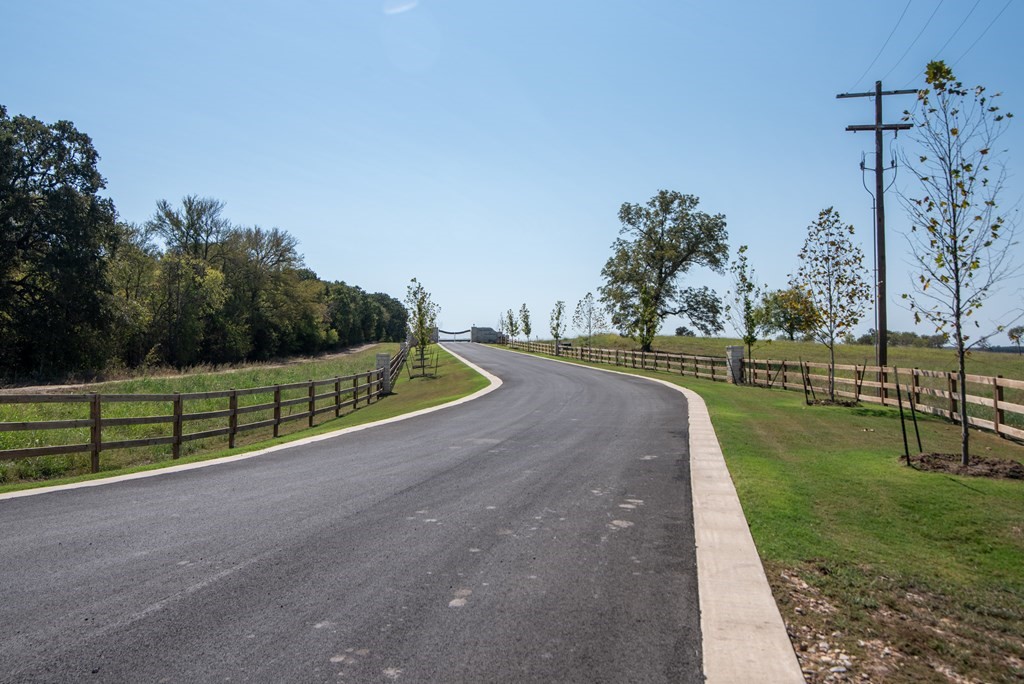 371 Lakewood Lane Honey Grove TX 75446