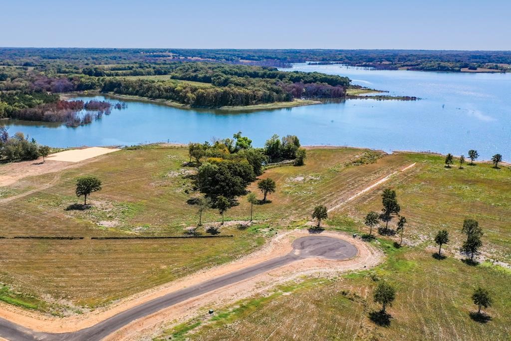 371 Lakewood Lane Honey Grove TX 75446