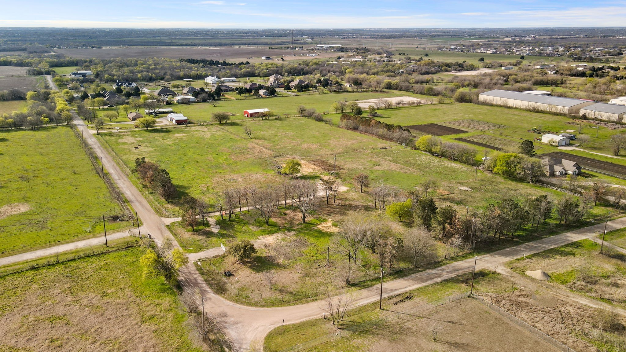 2500 Howell Drive Venus TX 76084