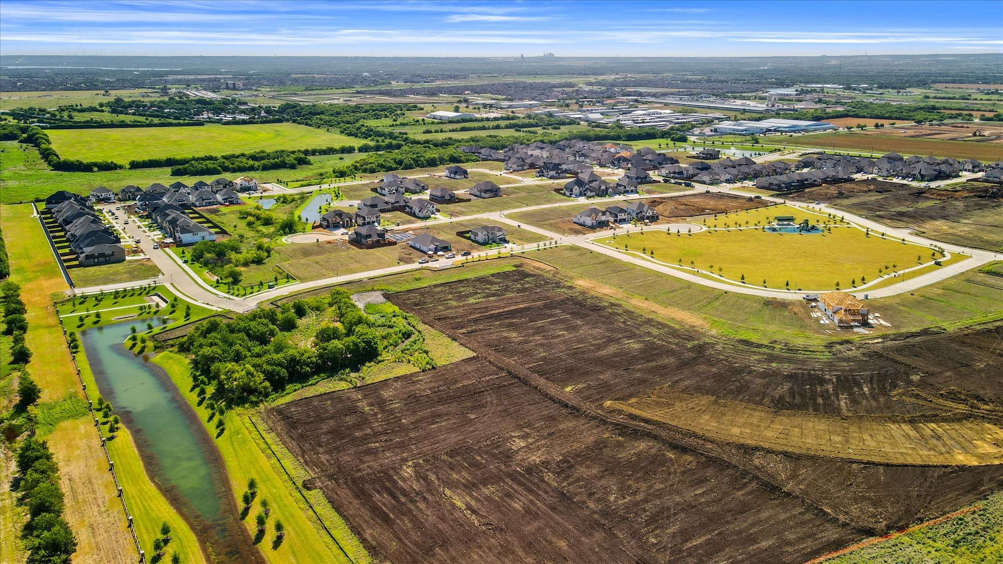 2500 Howell Drive Venus TX 76084