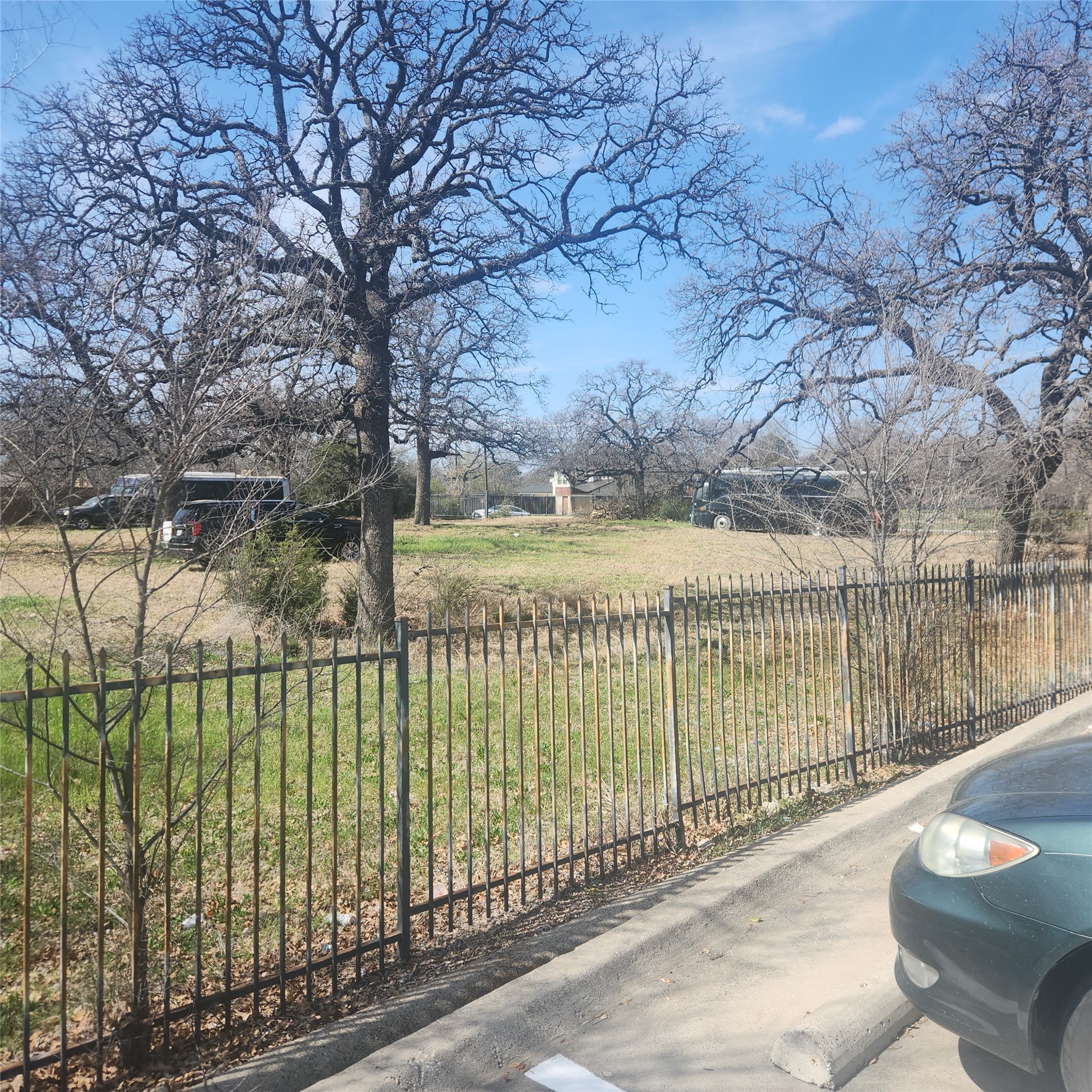 725 E John Carpenter Freeway Irving TX 75062