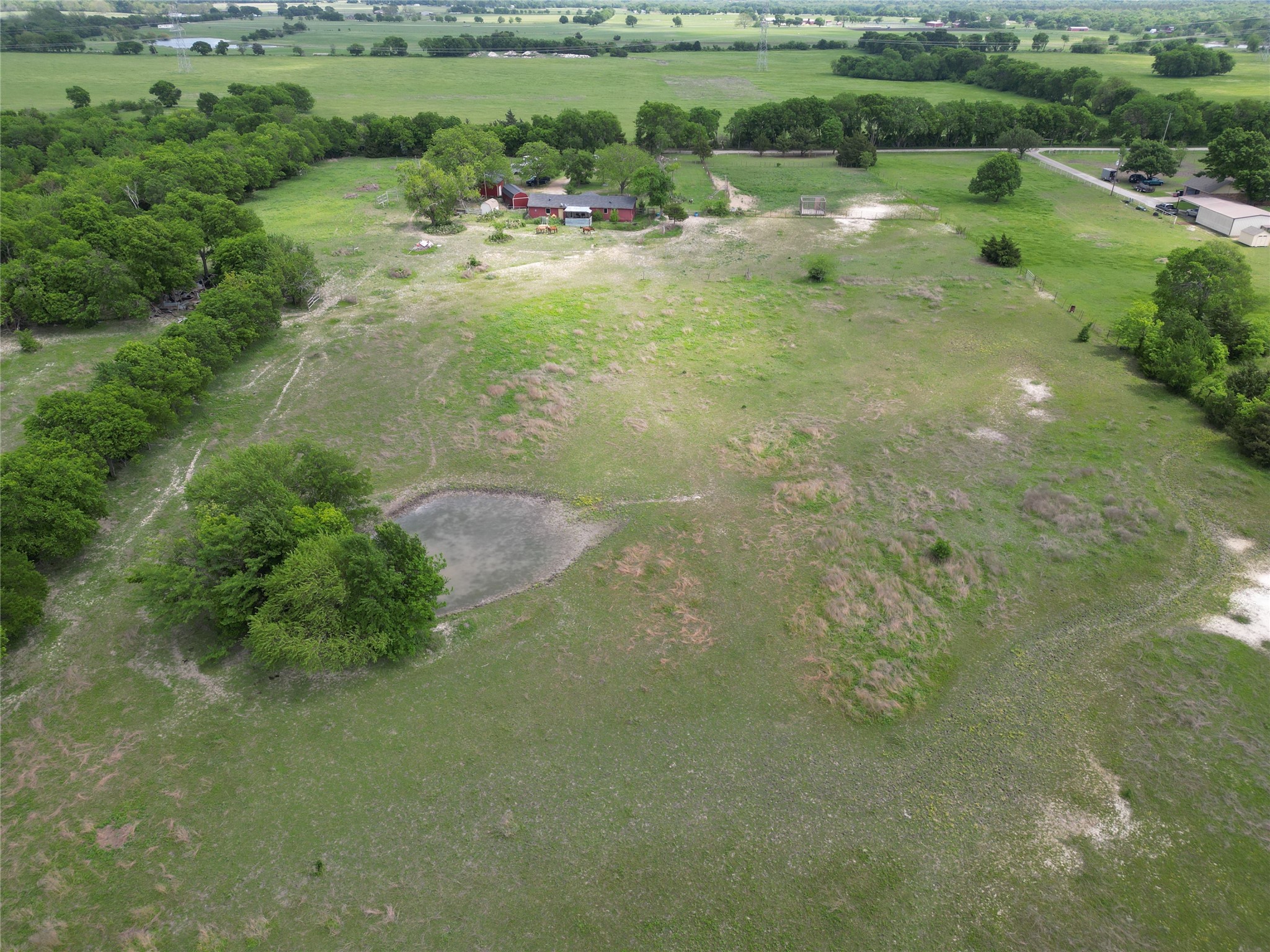864 County Road 4425 Whitewright TX 75491