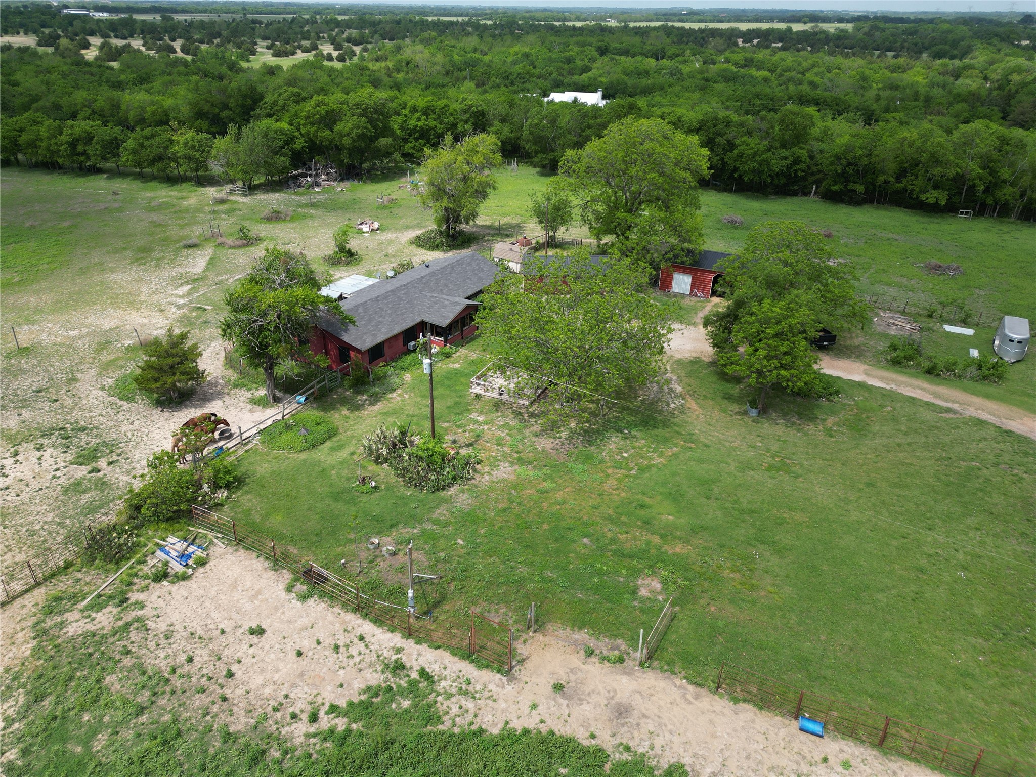864 County Road 4425 Whitewright TX 75491