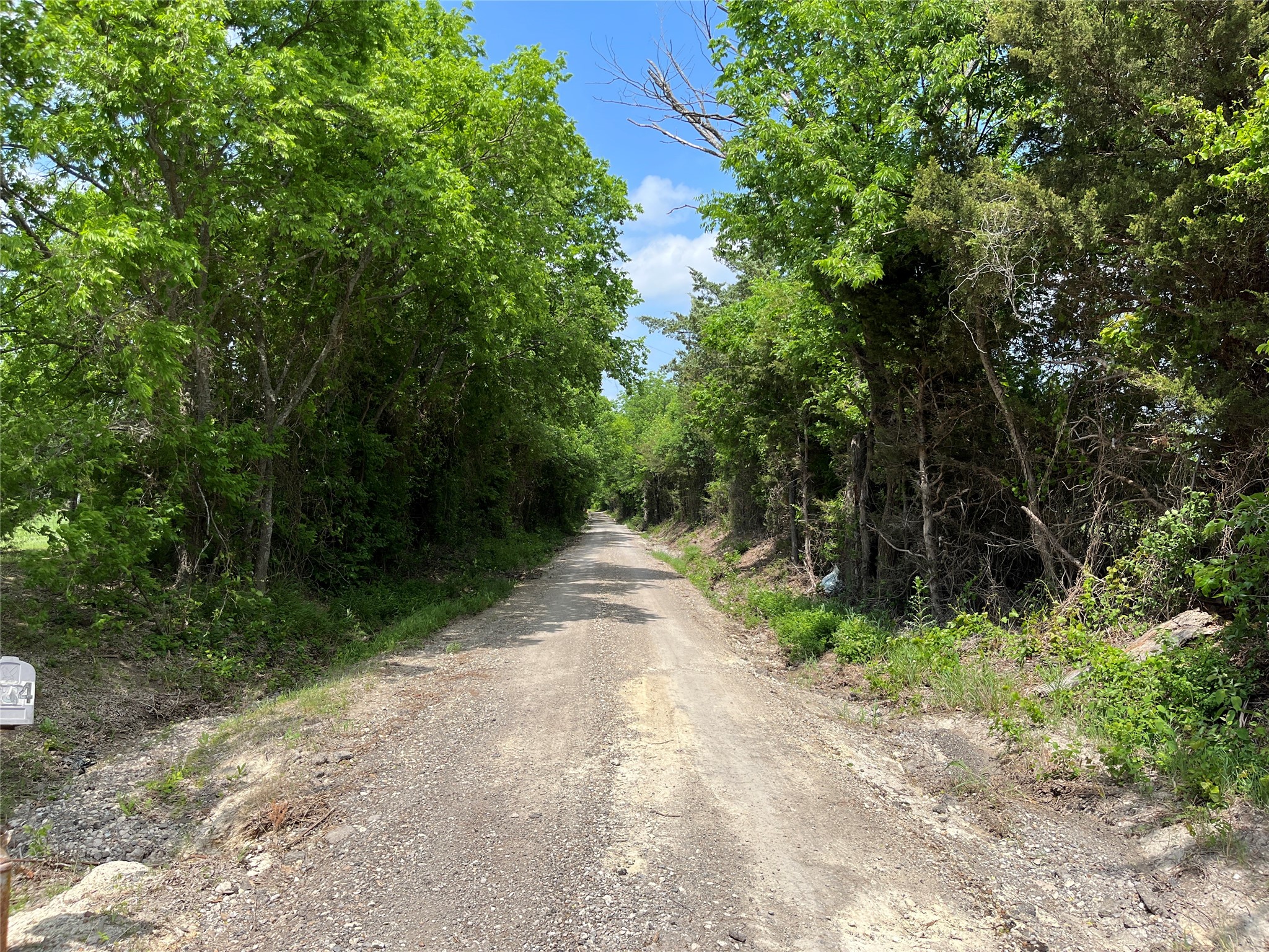 864 County Road 4425 Whitewright TX 75491