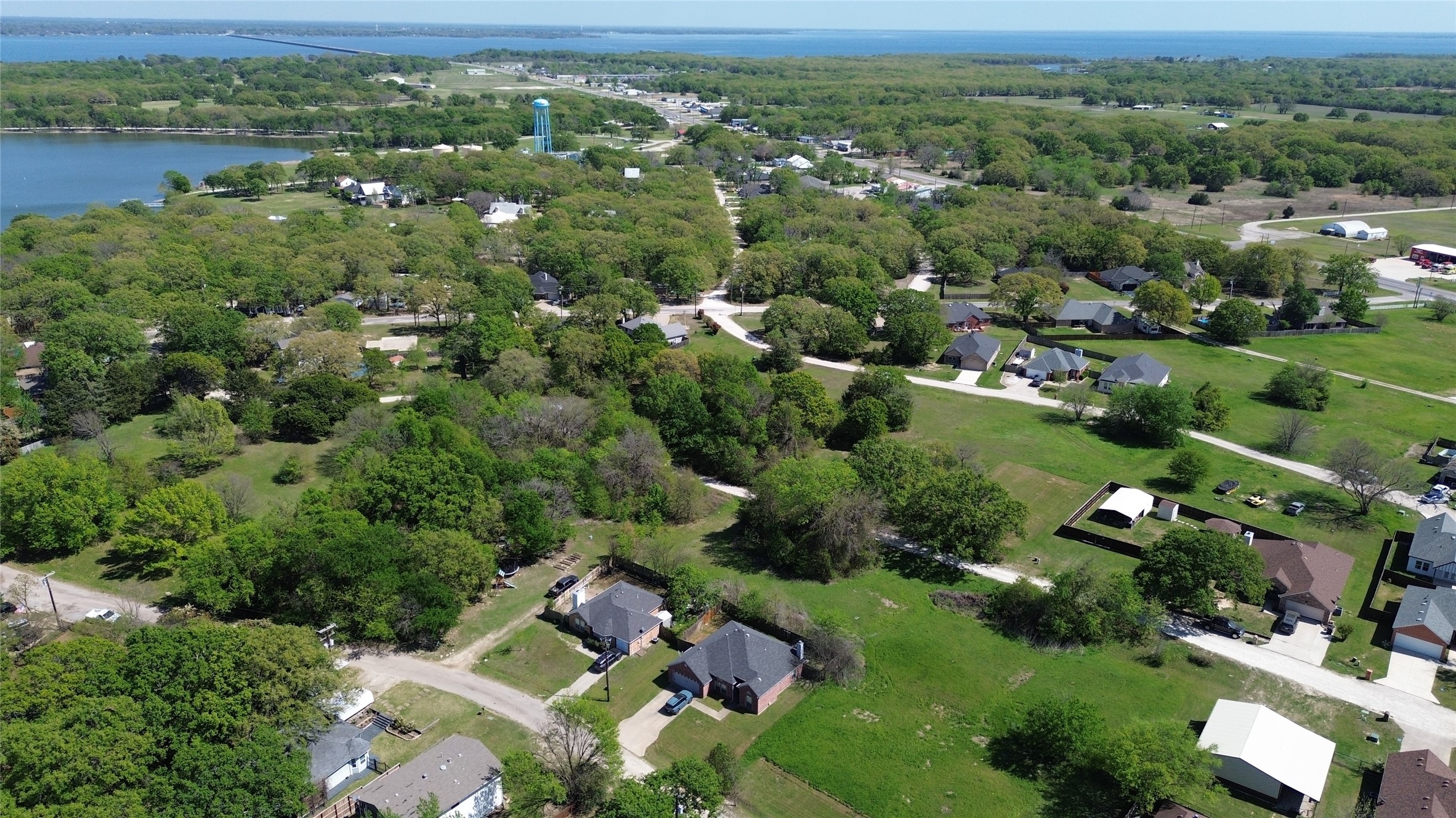 725 Hillside Drive West Tawakoni TX 75474