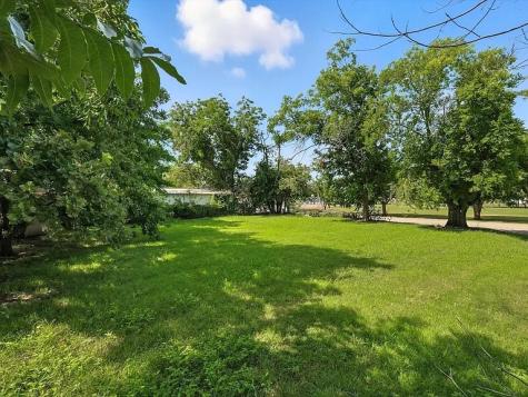 1102 Hillsboro Street Cleburne TX 76033