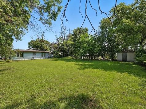 1102 Hillsboro Street Cleburne TX 76033