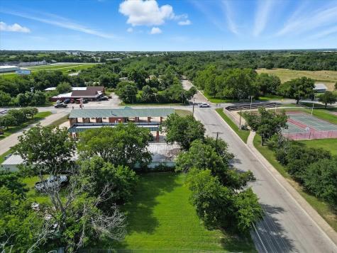 1102 Hillsboro Street Cleburne TX 76033