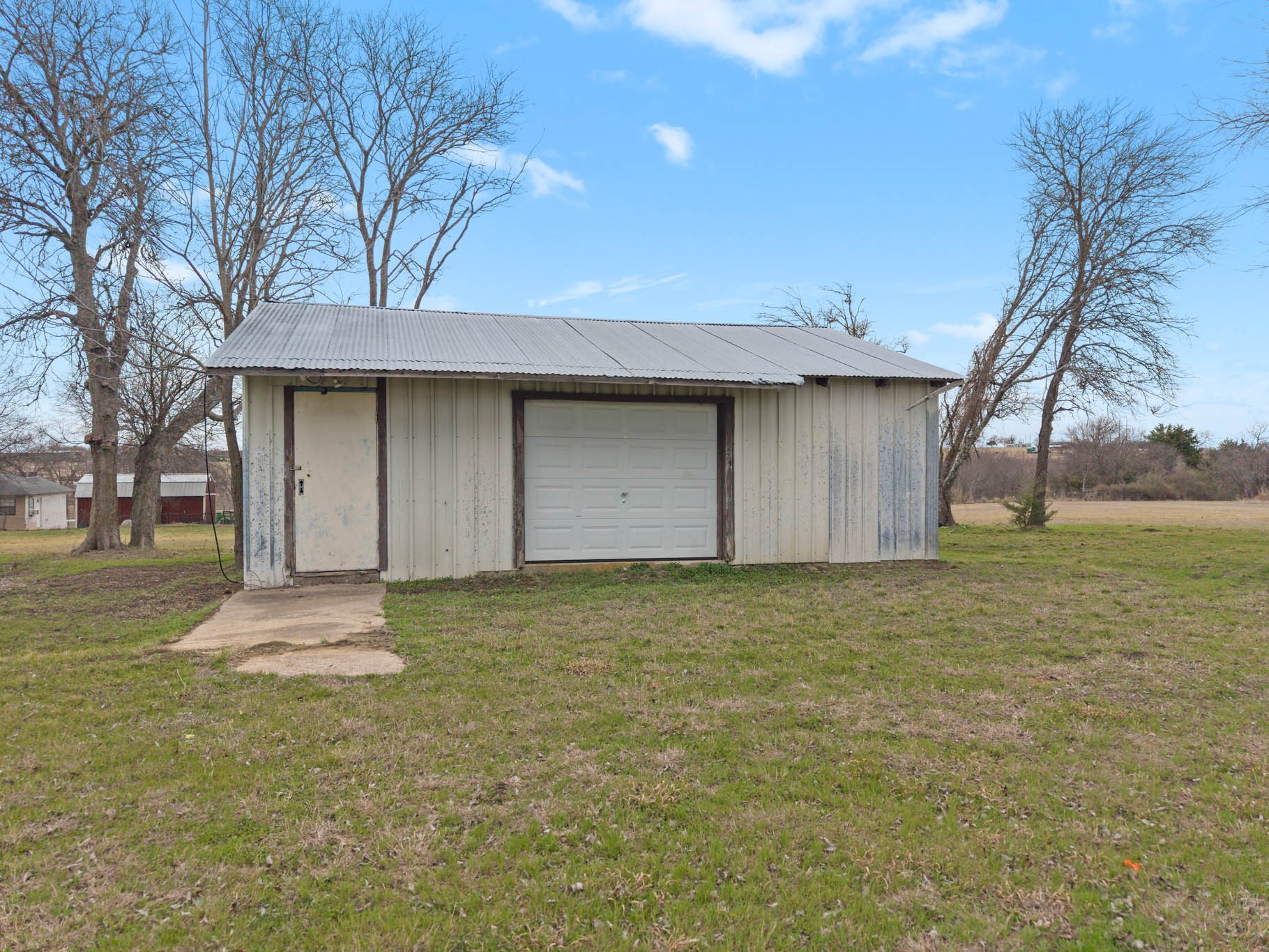 895 Hcr 2452 N Hillsboro TX 76645