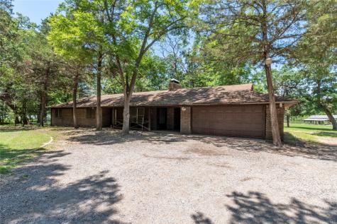 102 Lynne Street Mabank TX 75156