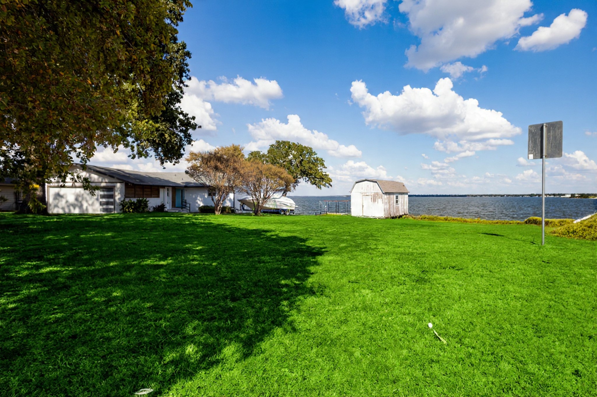 1344 E Cedar Creek Parkway Seven Points TX 75143