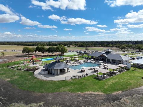 1241 Highland Court Oak Leaf TX 75154