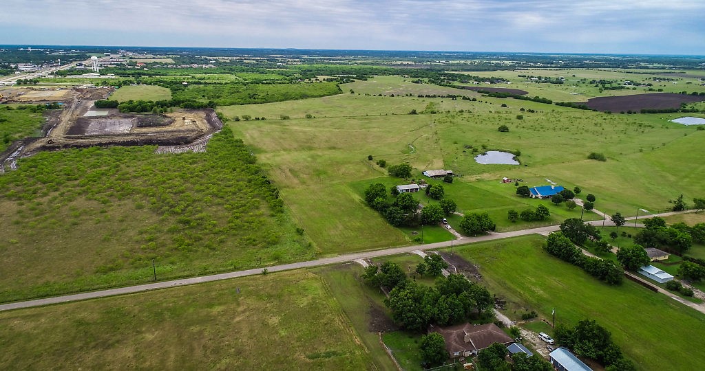225 Valek Road Ennis TX 75119