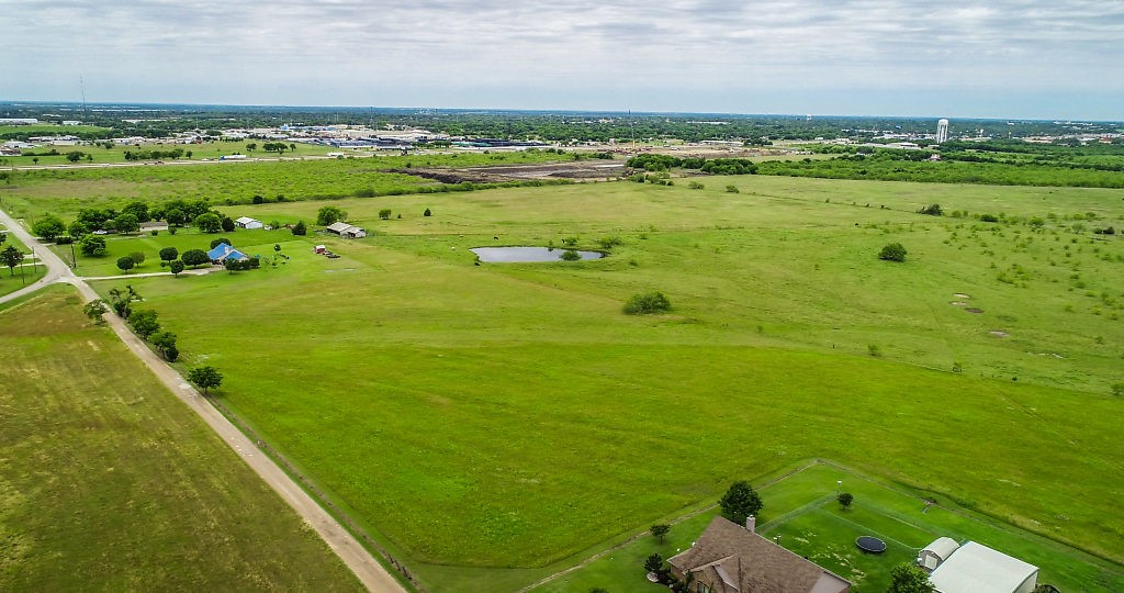 225 Valek Road Ennis TX 75119