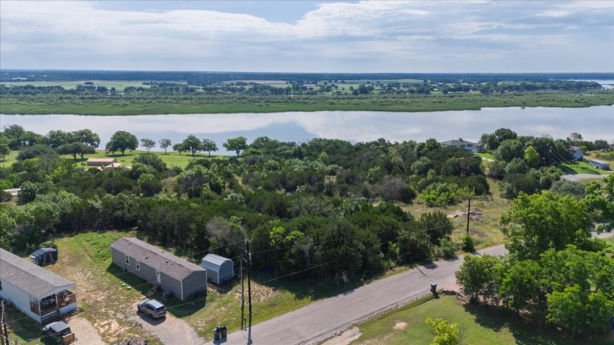 3008 Hilltop Court Granbury TX 76048