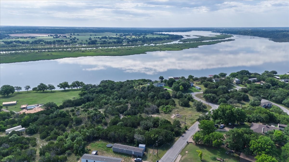 3008 Hilltop Court Granbury TX 76048