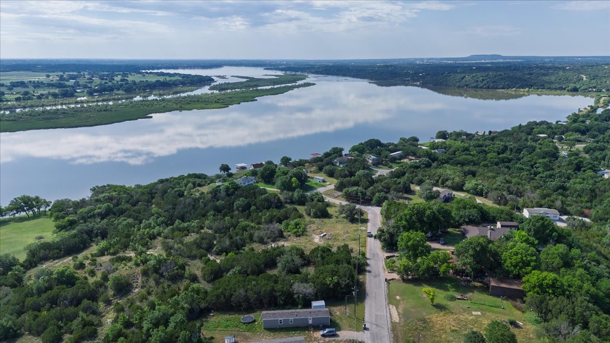 3008 Hilltop Court Granbury TX 76048