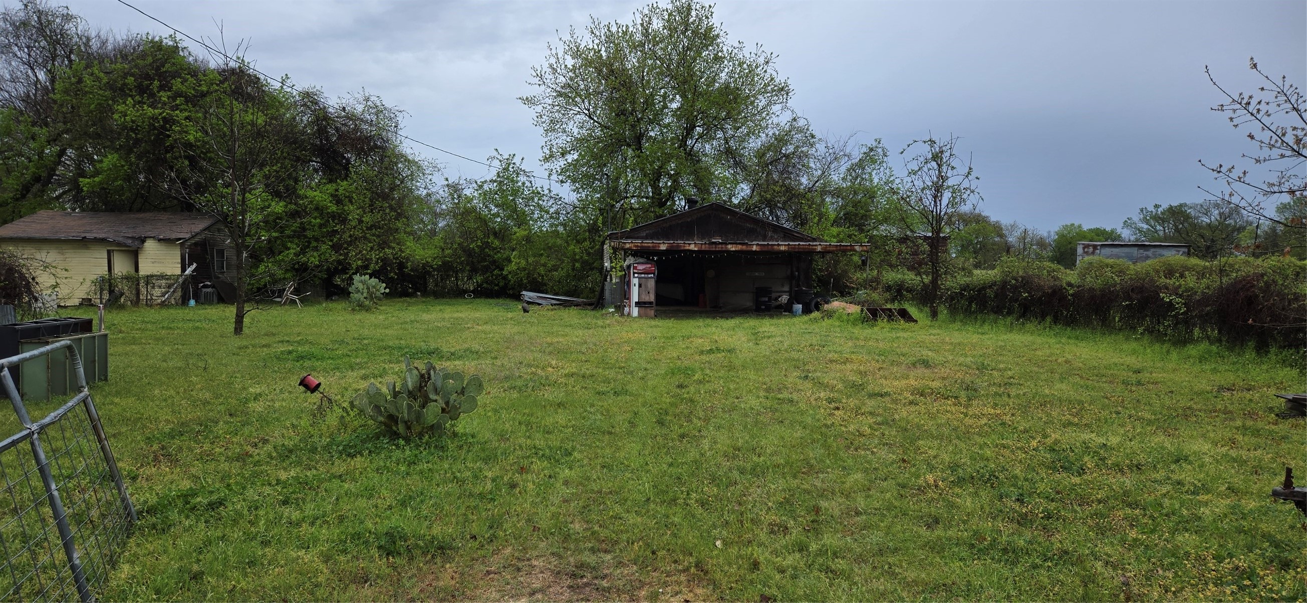 907 Howard Street Seagoville TX 75159