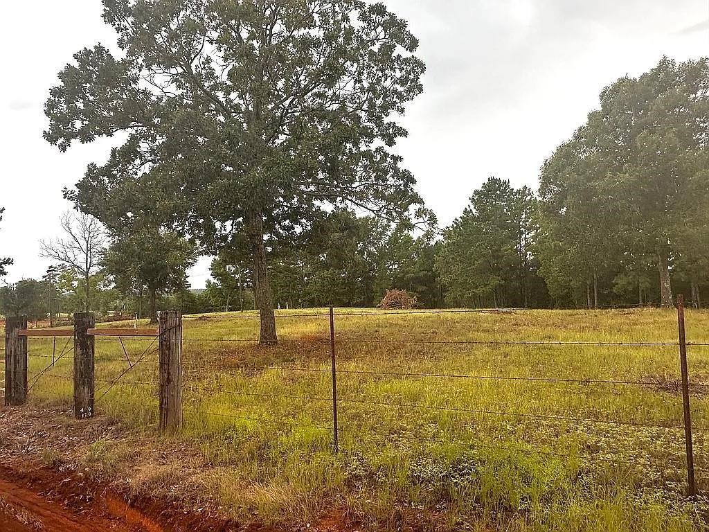 1840 County Road 1306 Rusk TX 75785