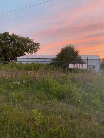 9319 U S Highway 287 Alvord TX 76225