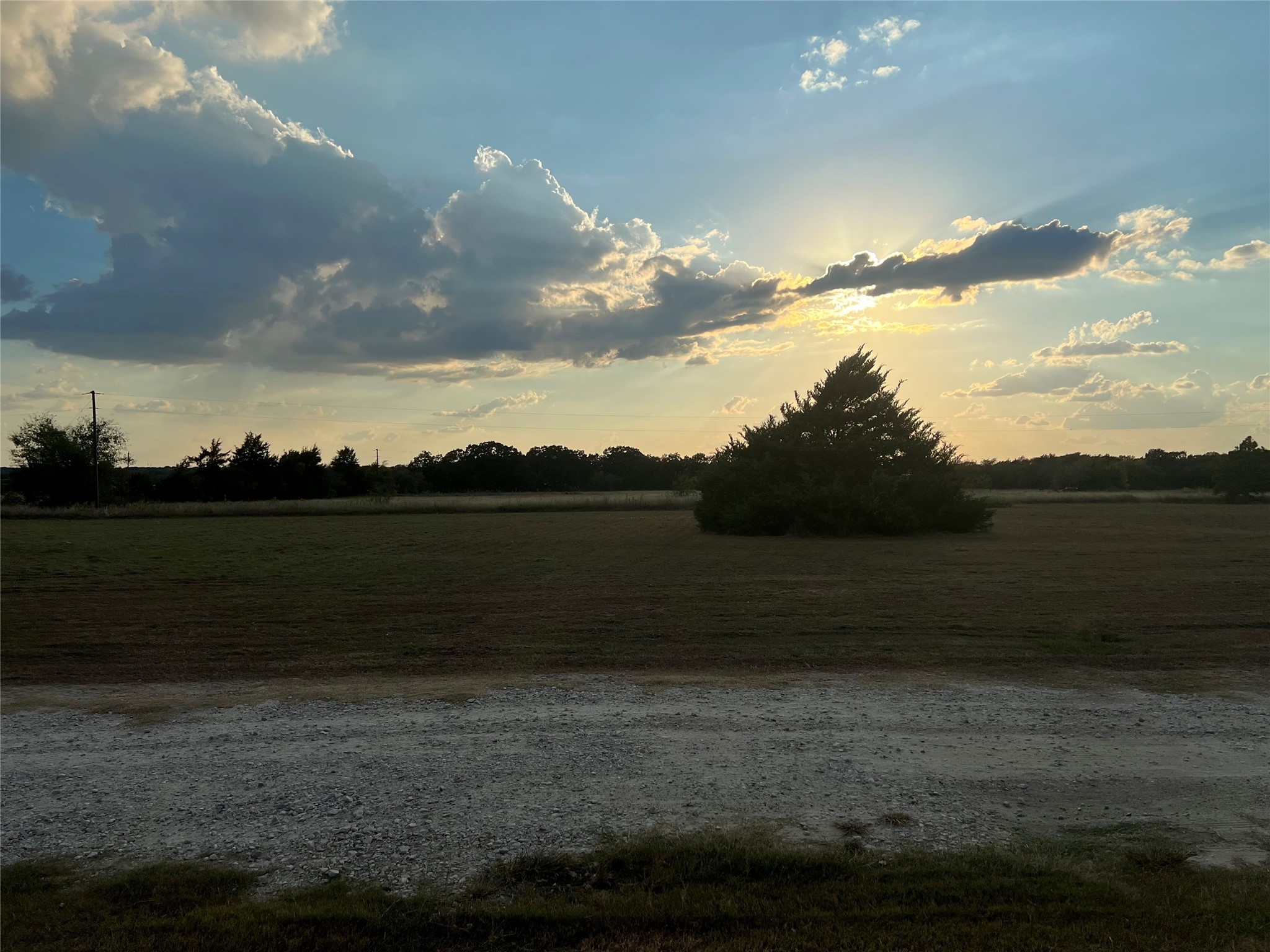 13762 SW Fm 639 Barry TX 75102