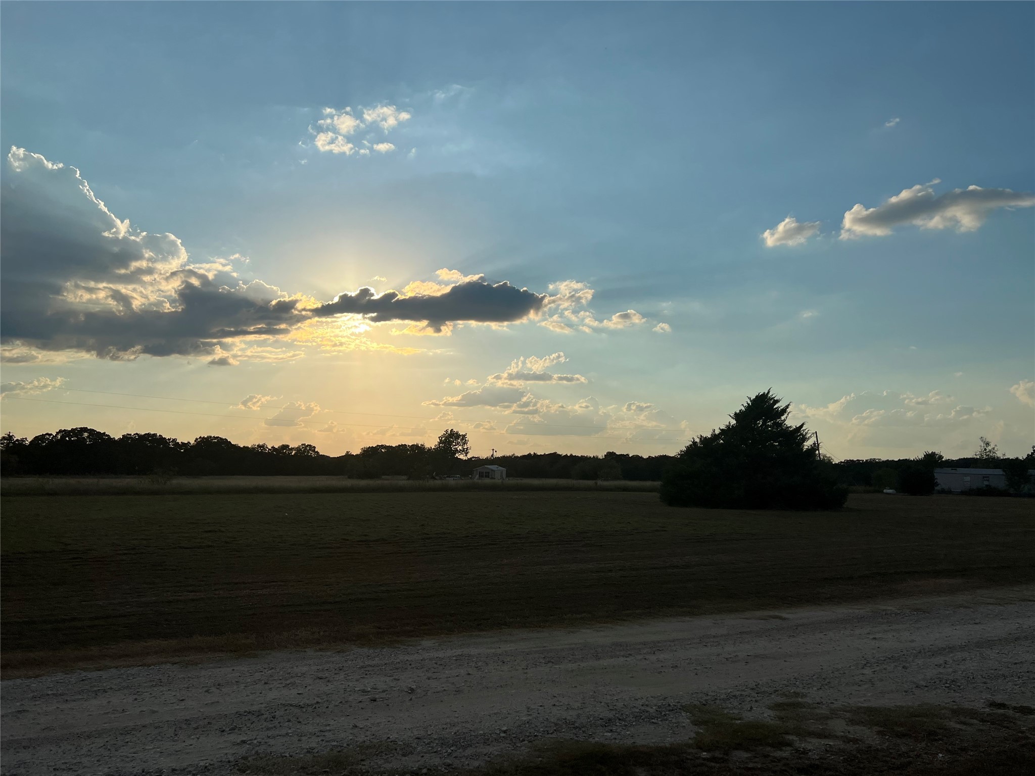 13762 SW Fm 639 Barry TX 75102