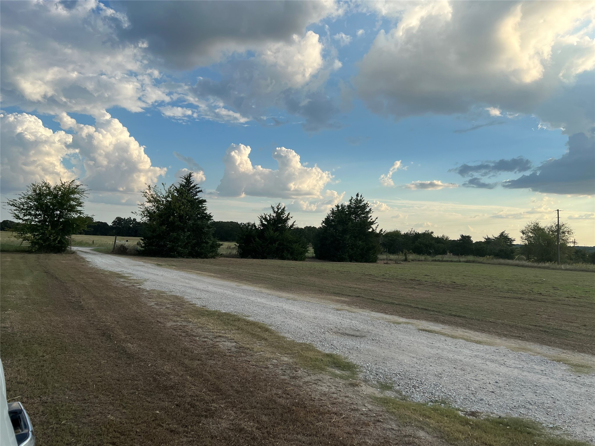 13762 SW Fm 639 Barry TX 75102