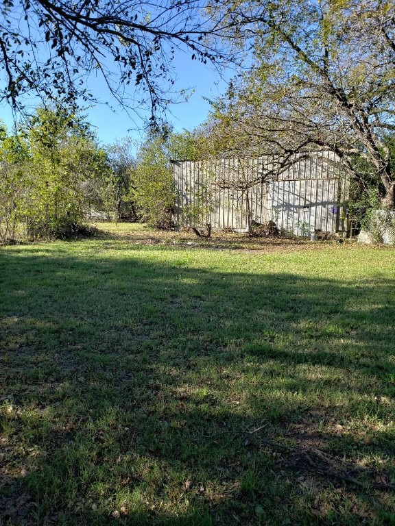 1226 E James Street Cleburne TX 76031