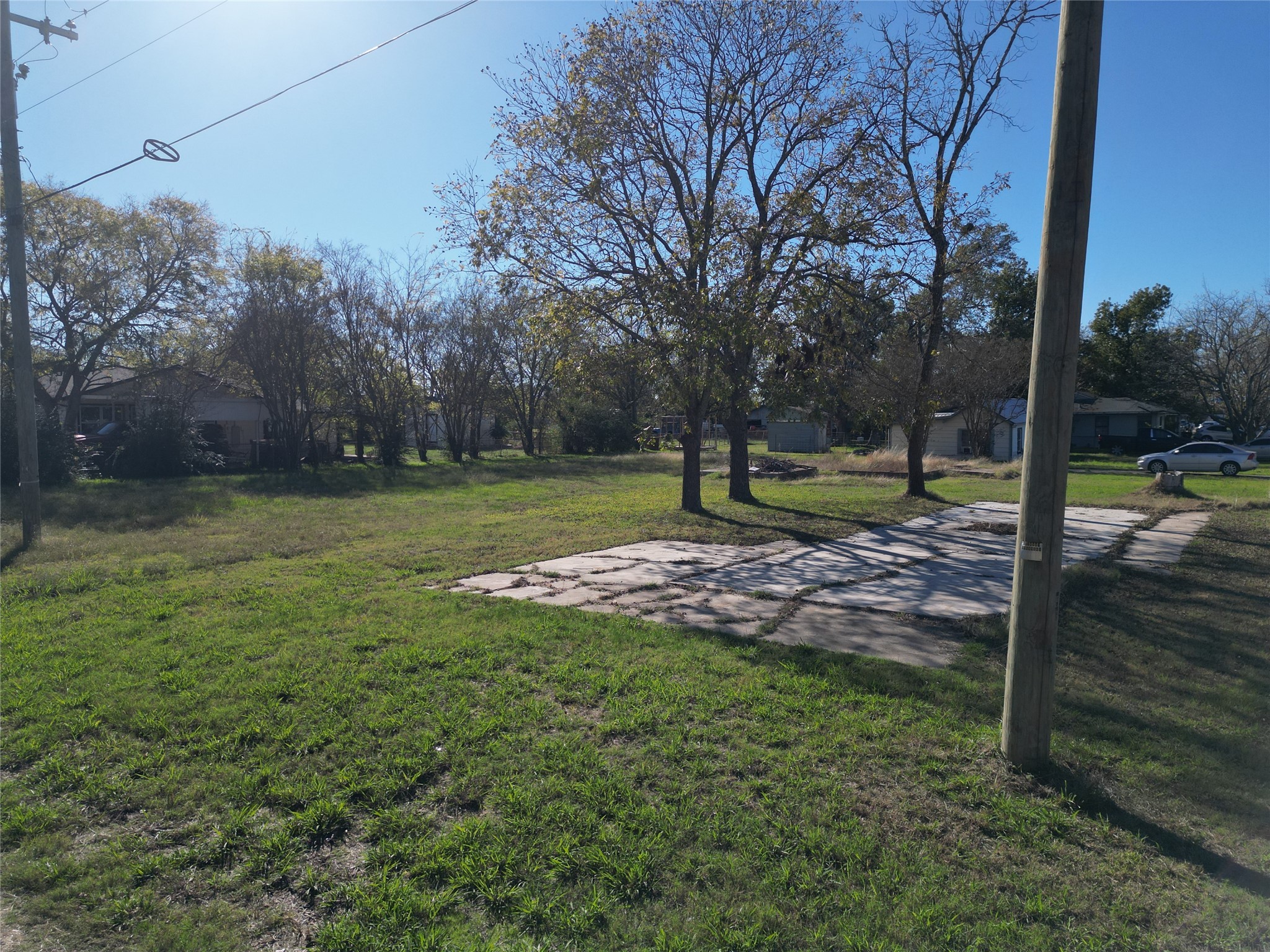 1514 E Us-80 Wills Point TX 75773