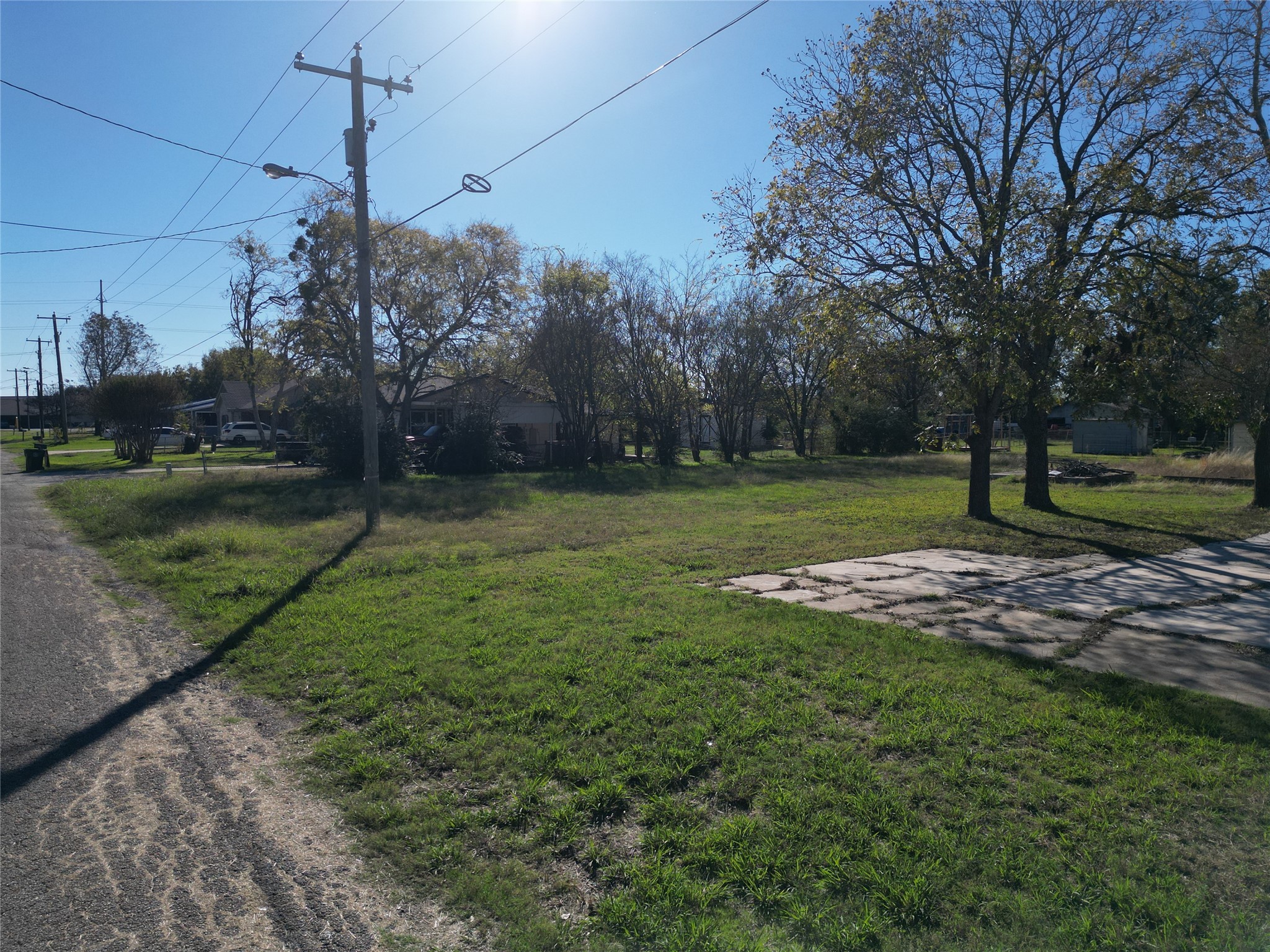 1514 E Us-80 Wills Point TX 75773