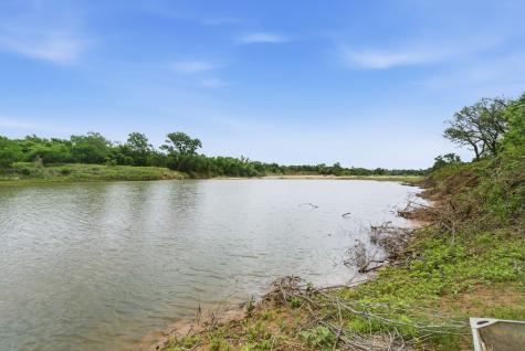 10501-7 Mitchell Bend Court Granbury TX 76048