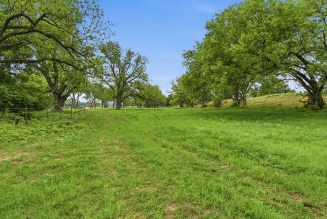 10501-7 Mitchell Bend Court Granbury TX 76048