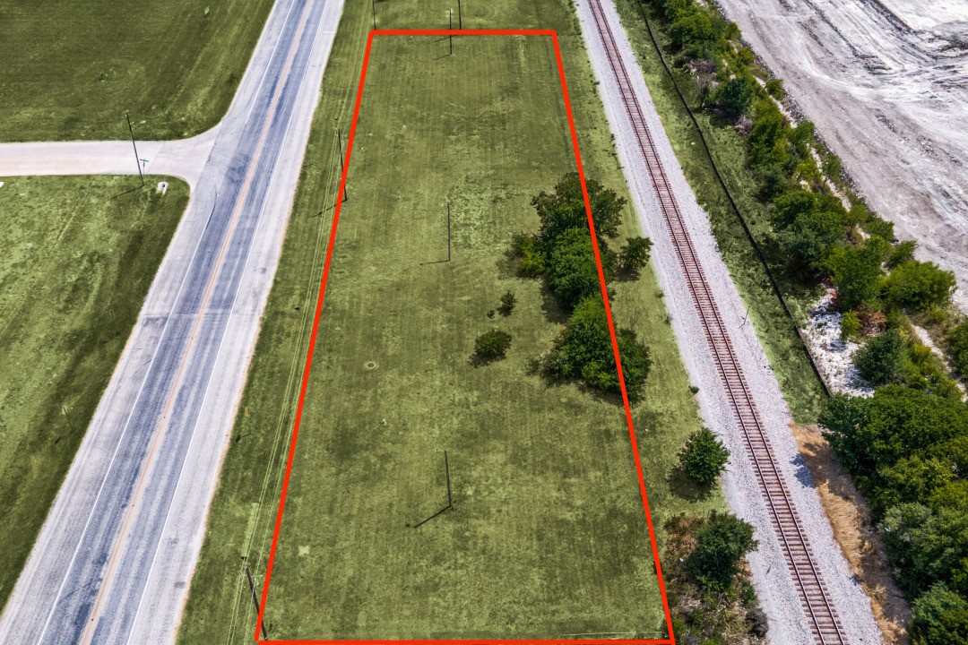 325 State Highway 342 Red Oak TX 75154