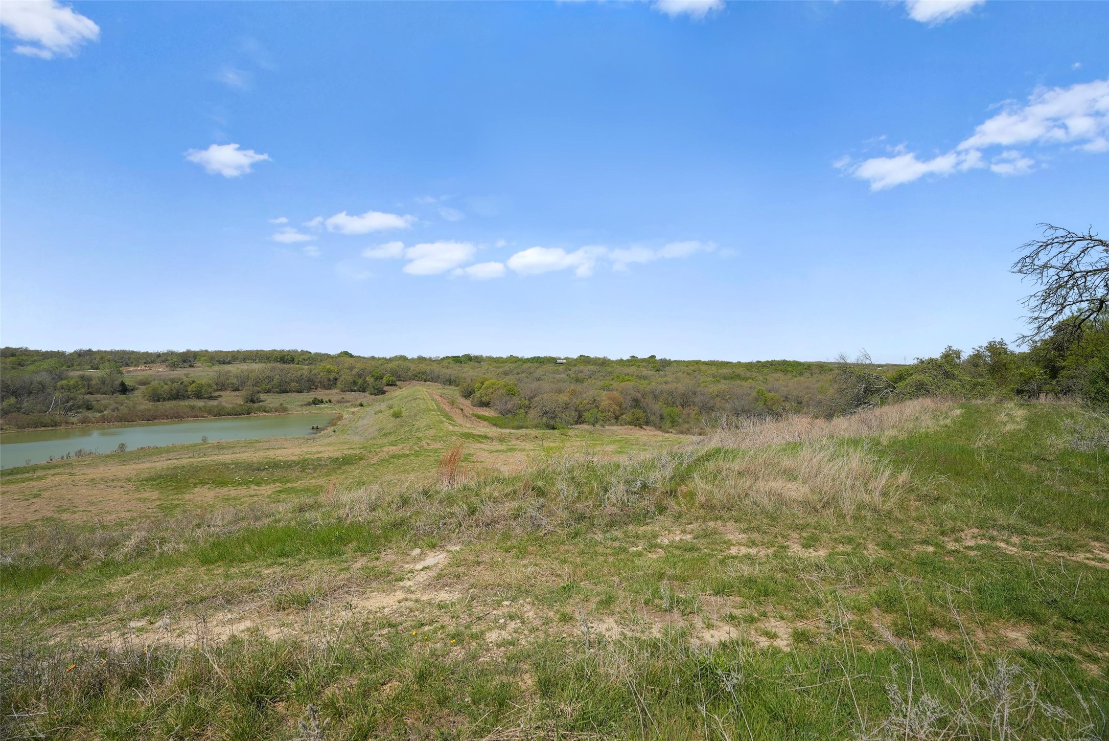 2202 County Road 3657 Springtown TX 76082