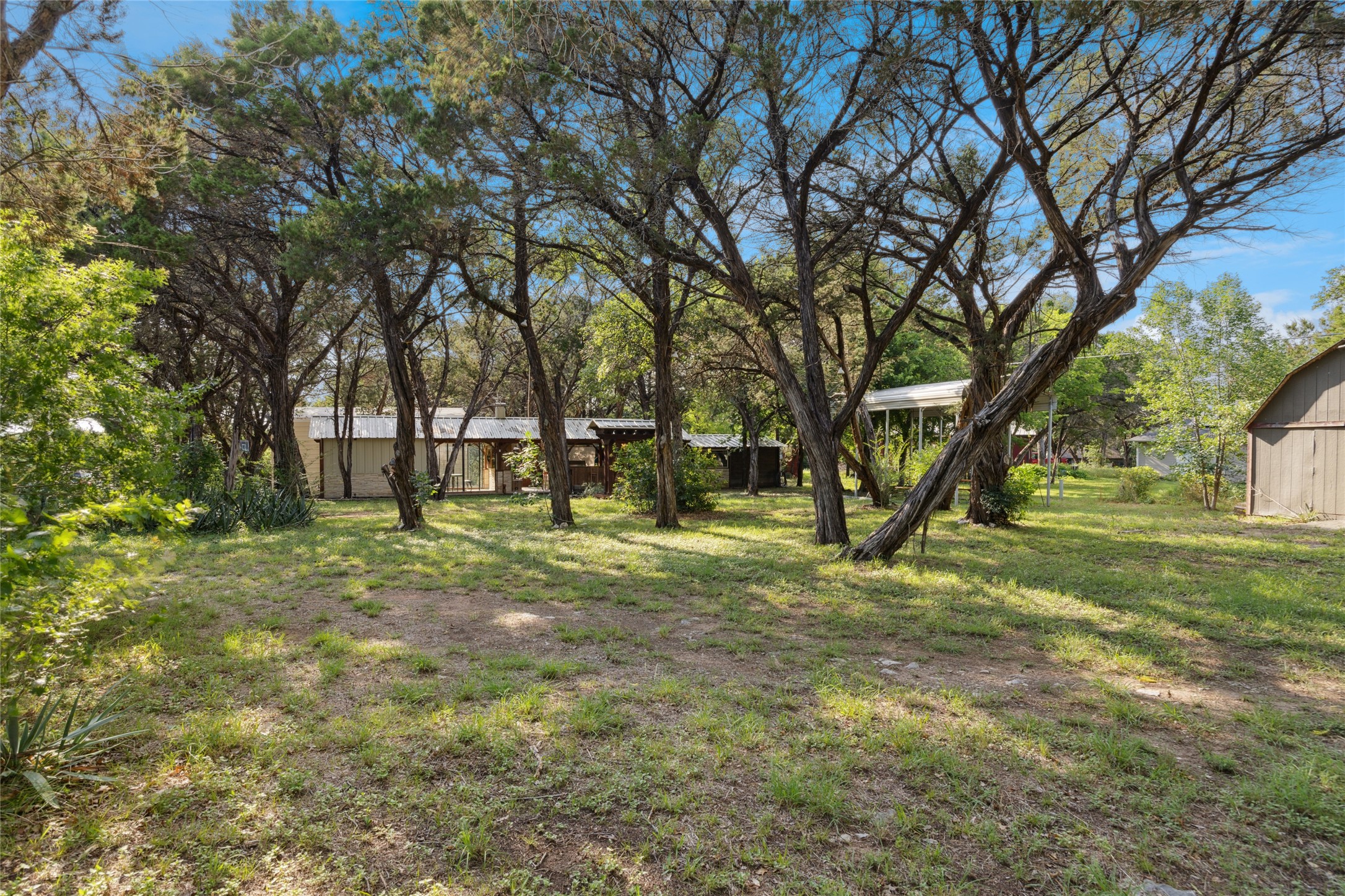 2805 Rockwood Drive Granbury TX 76048