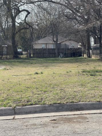 605 S Rusk Street Gainesville TX 76240