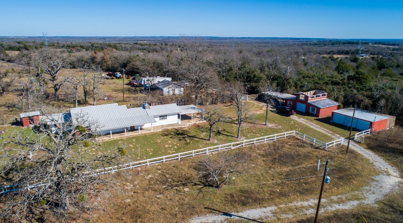 190 Private Road 408 Buffalo TX 75831